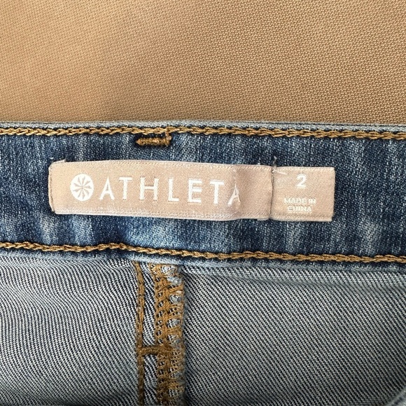 Athleta Size 2 Medium/Lighter Wash Skinny Stretchy Jeans - Picture 2 of 8